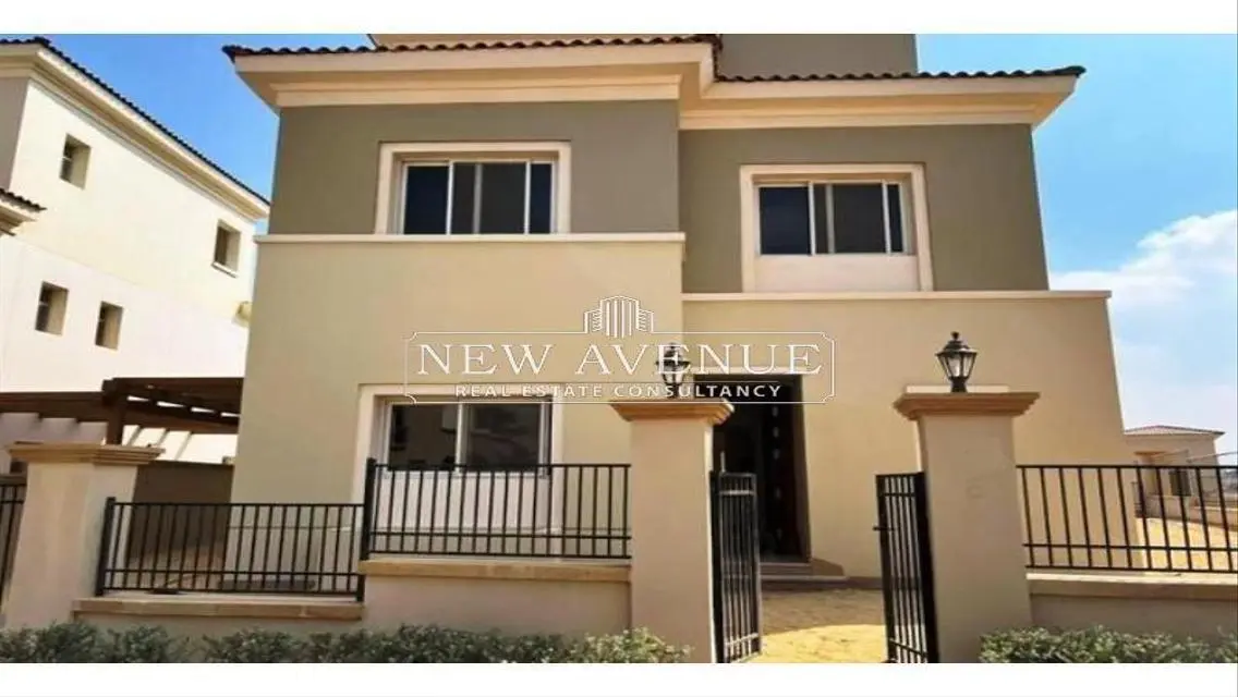 Luxurious Home with Private Garden in Prime Location