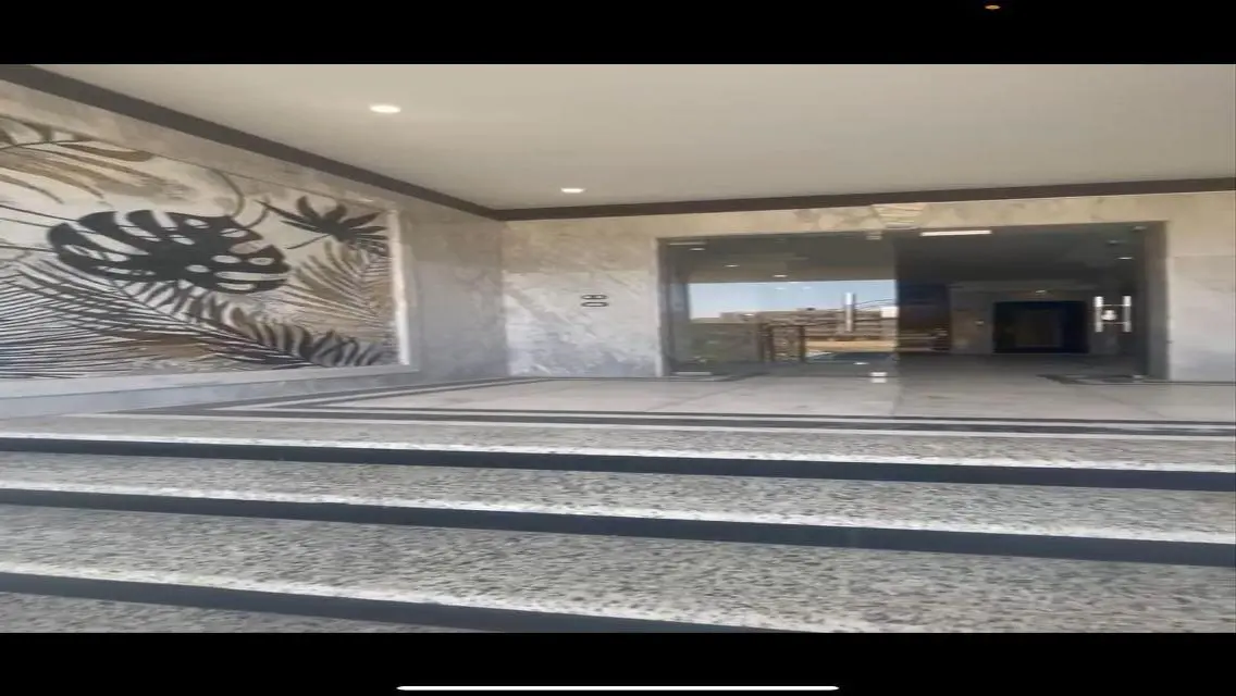 شقة فاخرة للإيجار مع شرفة
