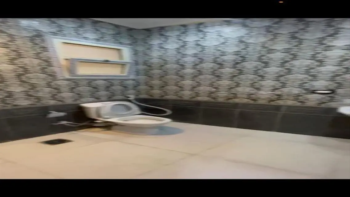 شقة فاخرة للإيجار مع شرفة