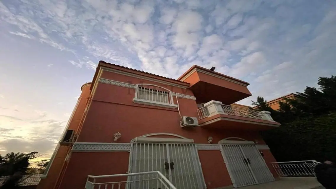 Luxury Apartment in Prime Location - 150,000 EGP
