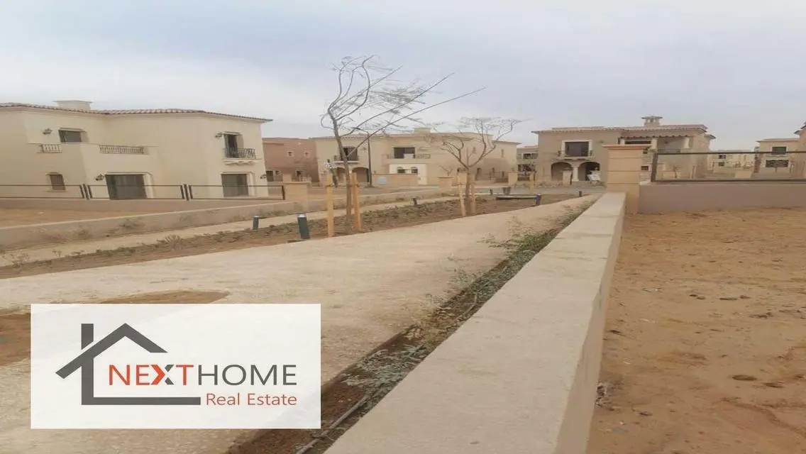 Luxury Villa for Sale with Spacious Layout in Prime Area
