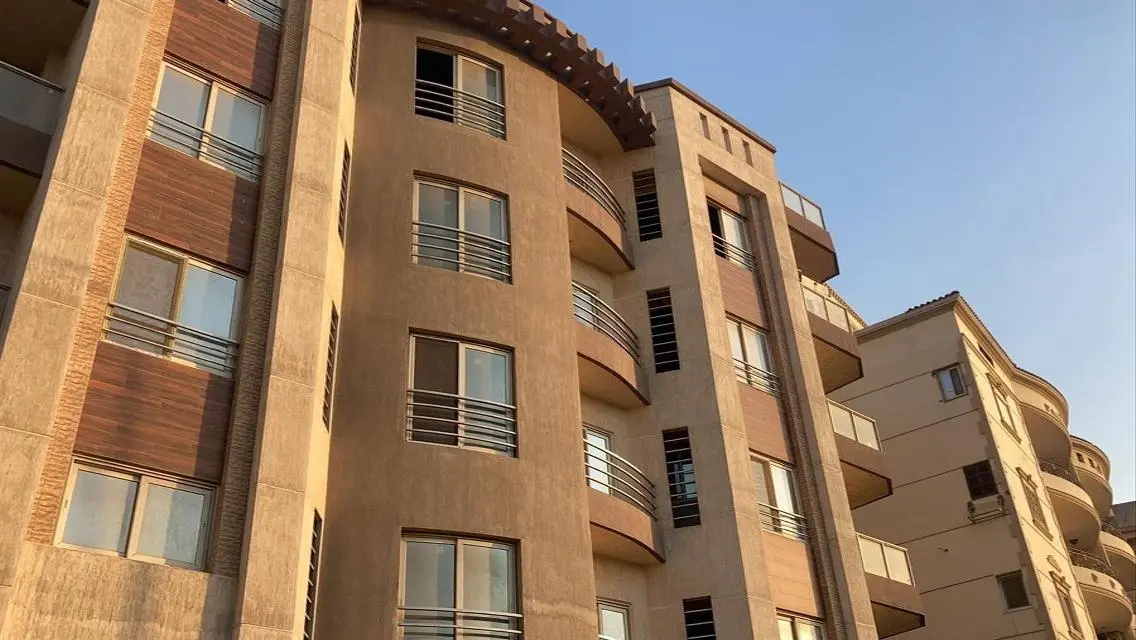 Luxury Apartment with Spacious Balcony