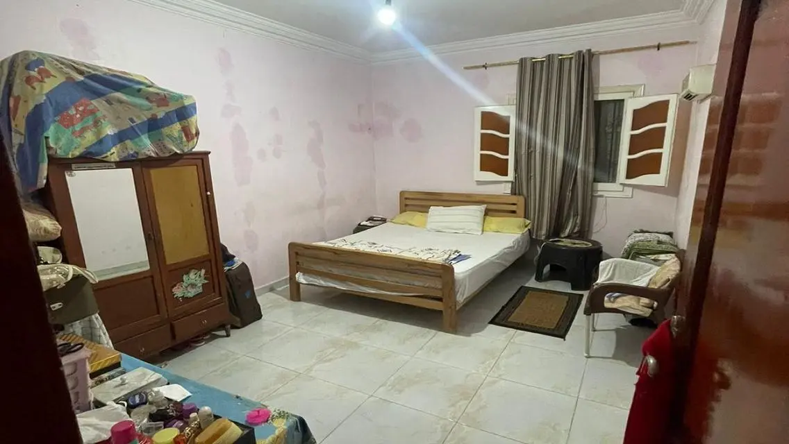 Luxury Apartment - 11