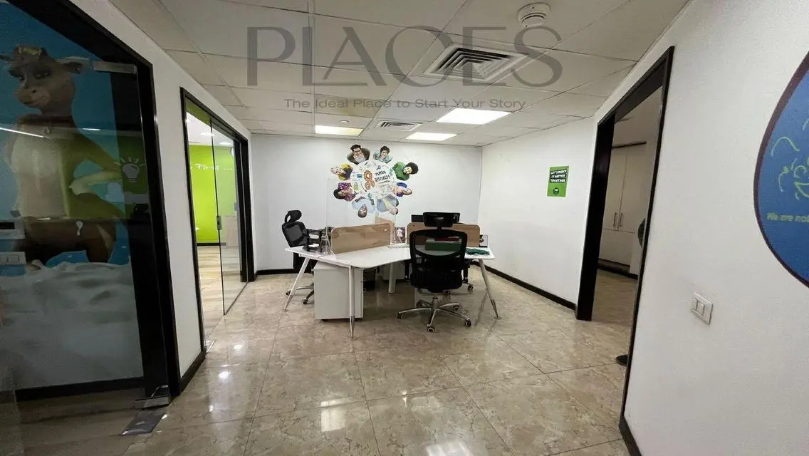 Office for Rent - 750 Square Meters in the Heart of the City