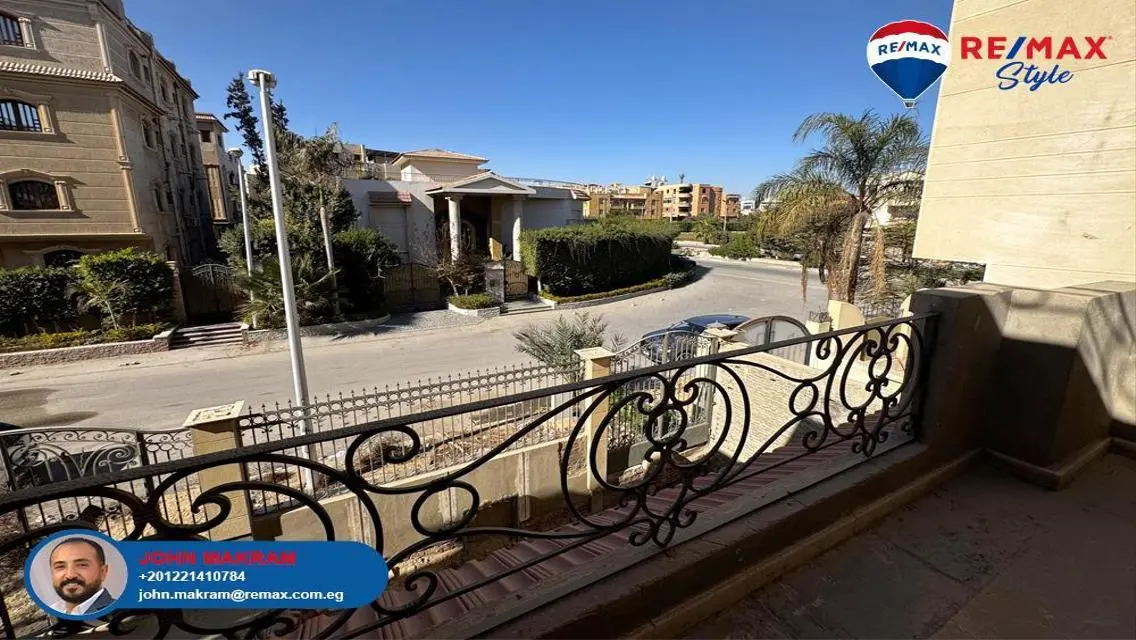 Luxurious Villa with Private Garden and Maid's Room
