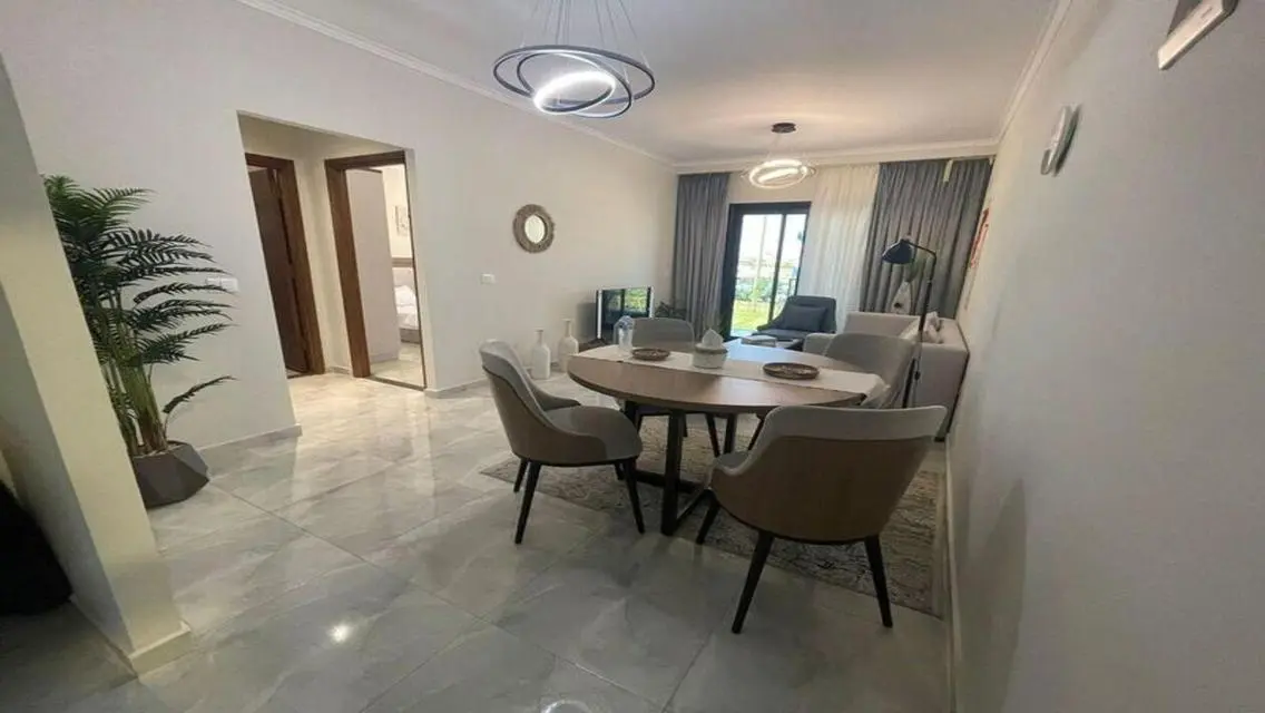 Luxurious Apartment with Modern Design in a Prime Location