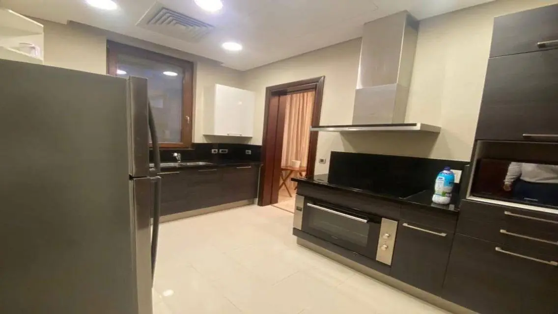 Luxury Apartment for Sale with Stunning Lake View