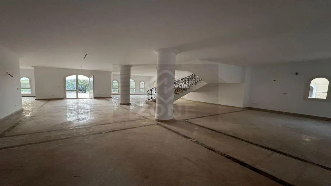 Luxury Apartment at Best Price - 850 sqm