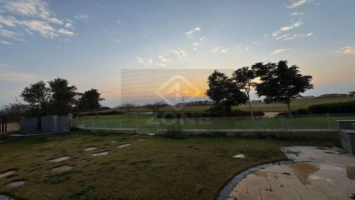 Luxury Apartment at Best Price - 850 sqm