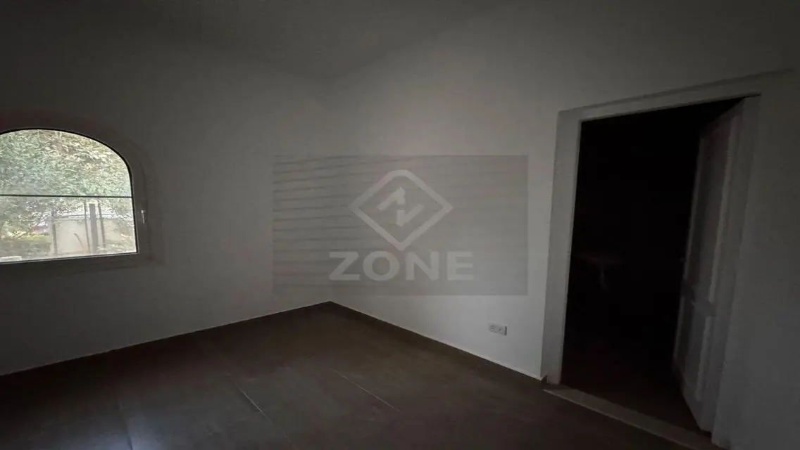 Luxury Apartment at Best Price - 850 sqm