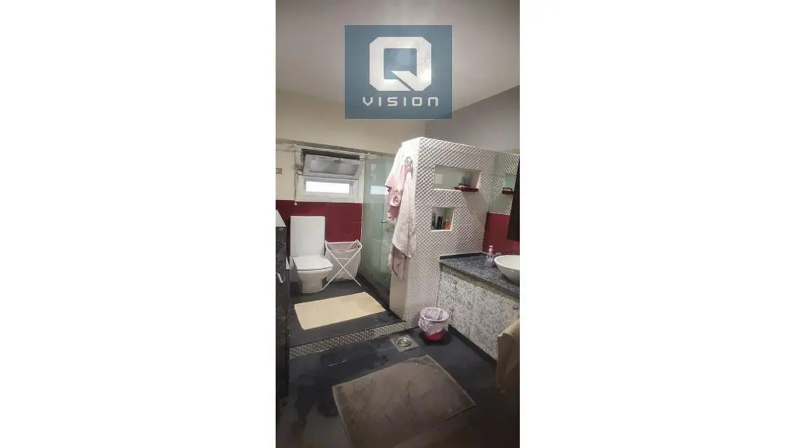 شقة فاخرة للبيع في Q-vision