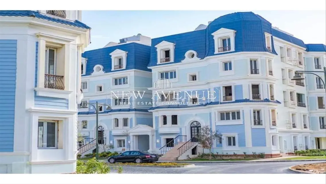 Luxurious 220 sqm Apartment in a Prime Location