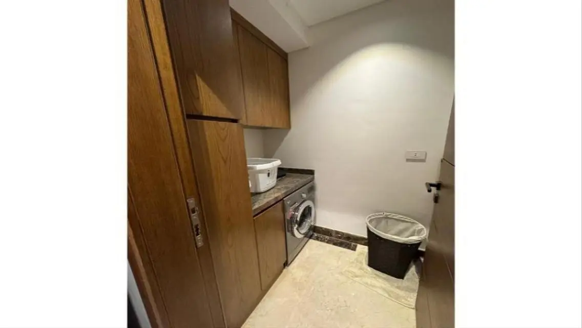 شقة متميزة في Eastown بسعر 80,000
