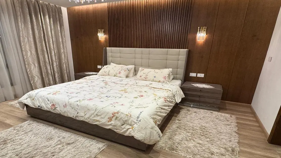 شقة متميزة في Eastown بسعر 80,000