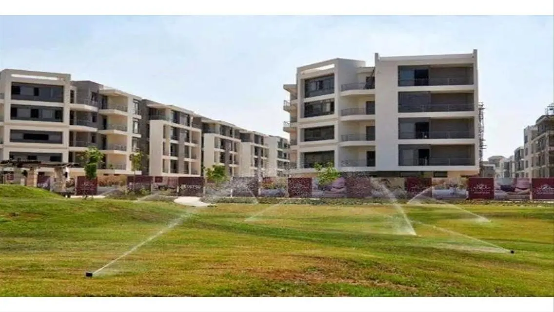 Luxury Apartment for Sale Overlooking a Landmark