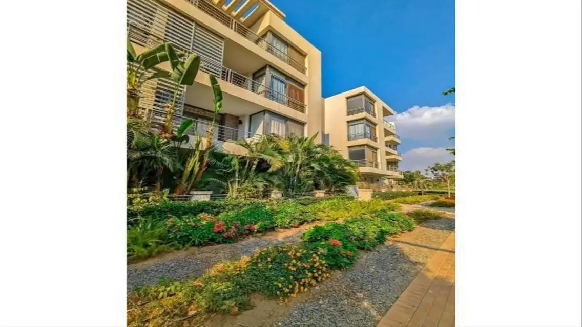 Luxury Apartment for Sale Overlooking a Landmark