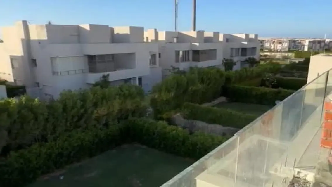 Luxury Apartment for Sale with Spacious Layout