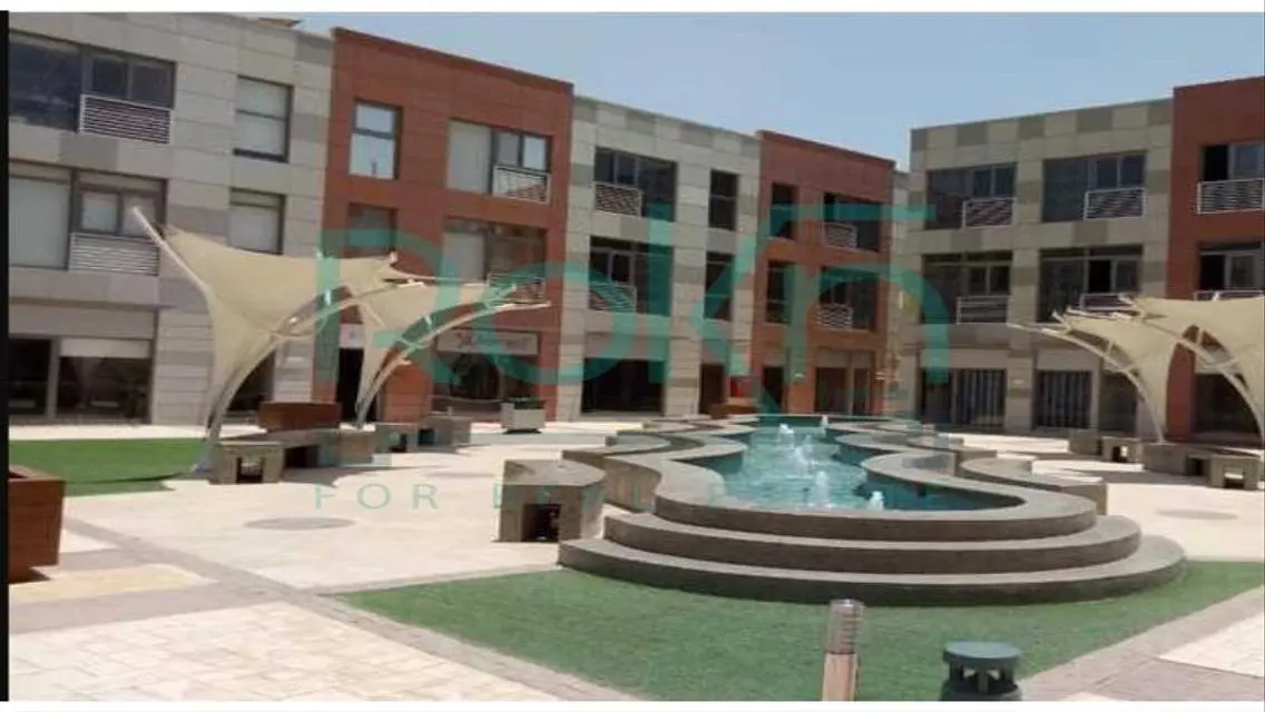 Stunning Investment Opportunity in a Spacious Property