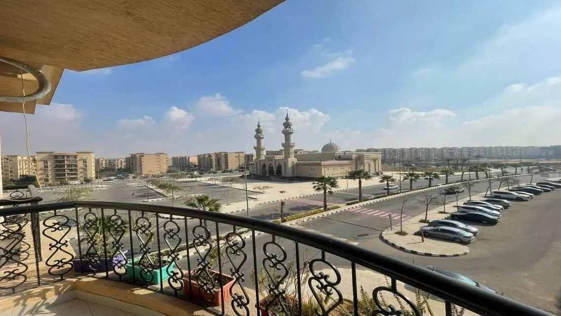 Luxury Apartment for Sale in Al Rehab 131 sqm