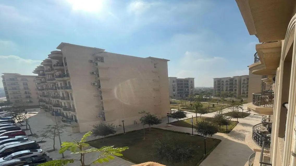 Luxury Apartment for Sale in Al Rehab 131 sqm