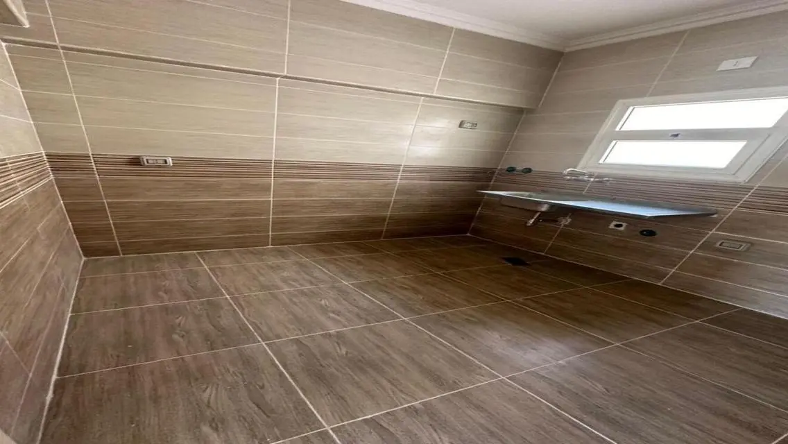 Luxury Apartment for Sale in Al Rehab 131 sqm