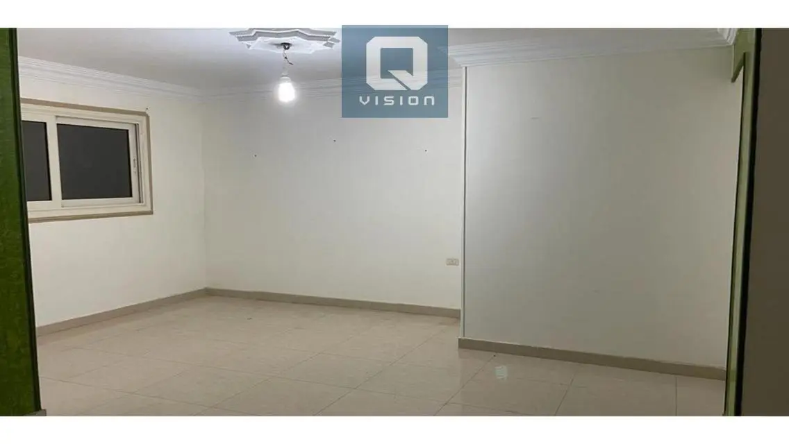 شقة رائعة 3 غرف نوم للإيجار في موقع مميز