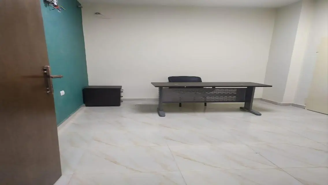 Premium Commercial Unit of 270 Square Meters