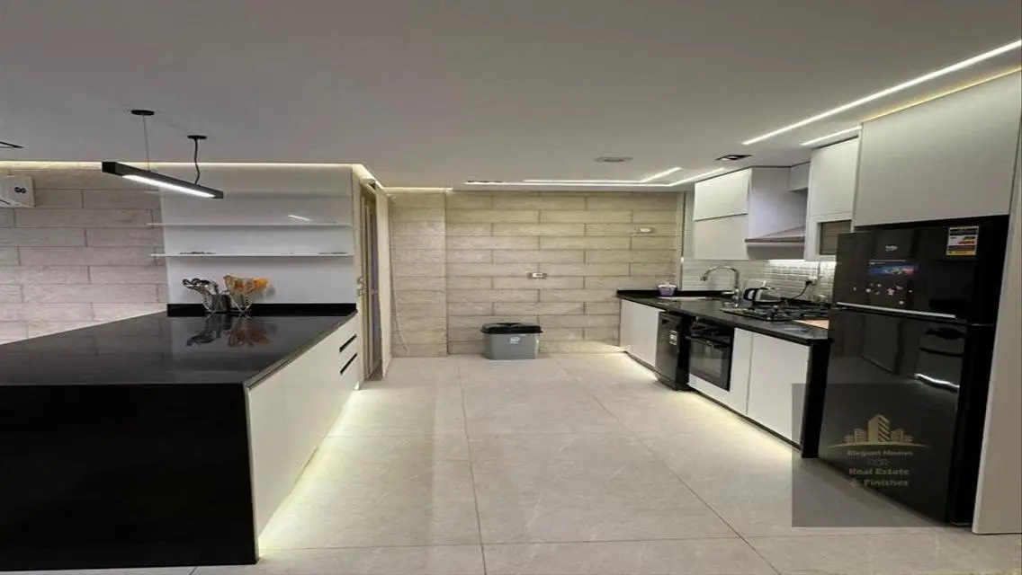 Luxury Apartment for Sale - 3 Meters Space
