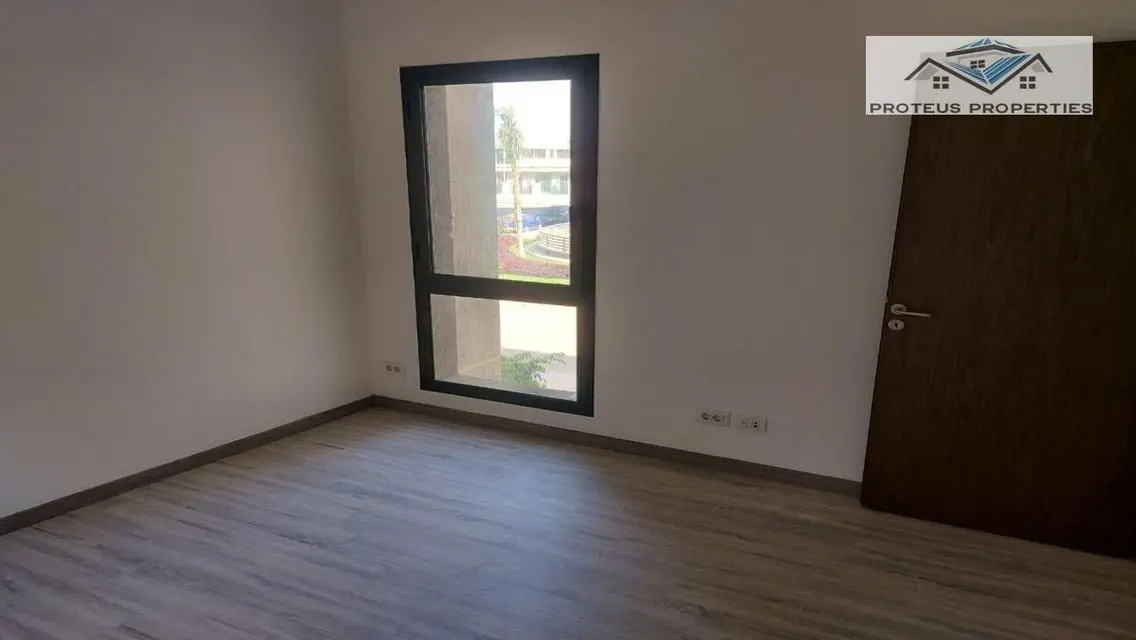 فيلا فاخرة بمساحة شاسعة ومرافق متكاملة