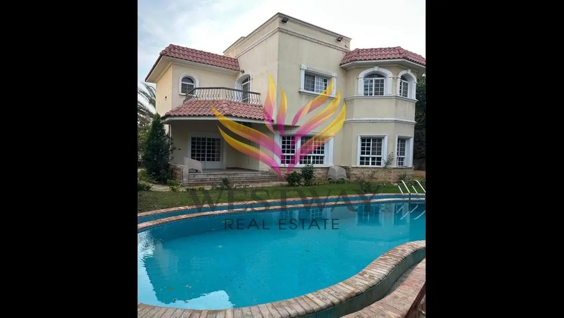 Luxury Villa with Private Garden and Balcony