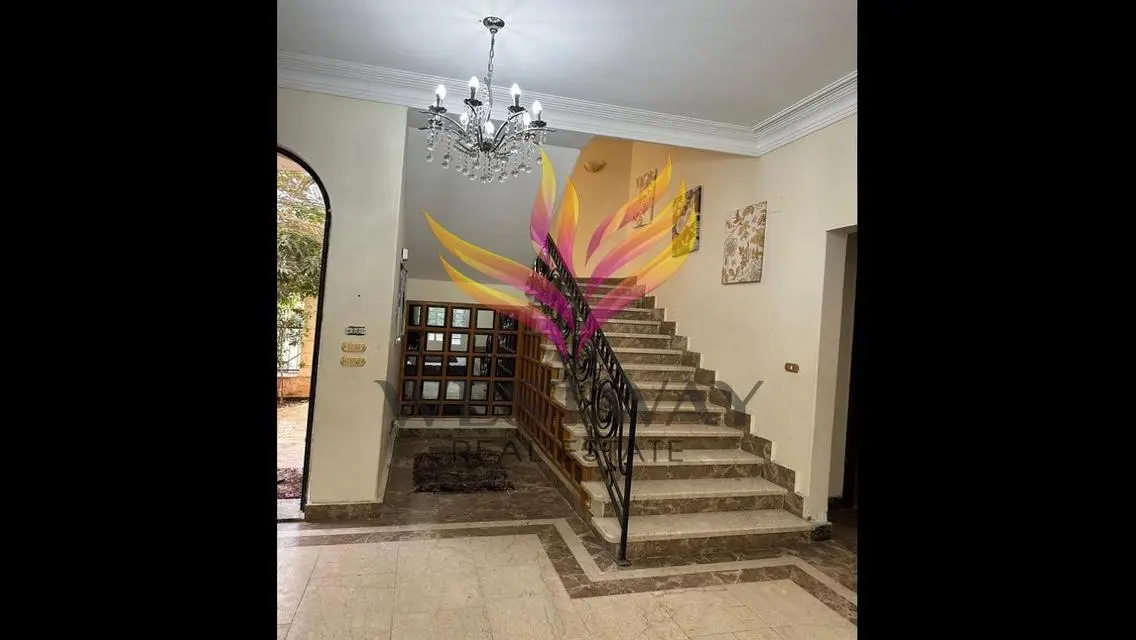 Luxury Villa with Private Garden and Balcony