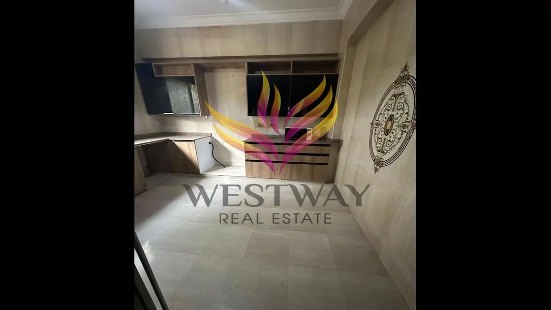Luxury Villa with Private Garden and Balcony