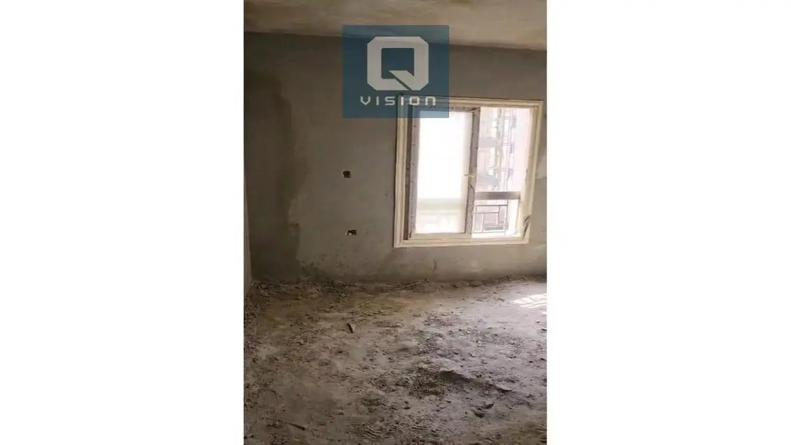 شقة فاخرة بمساحة واسعة في قلب المدينة