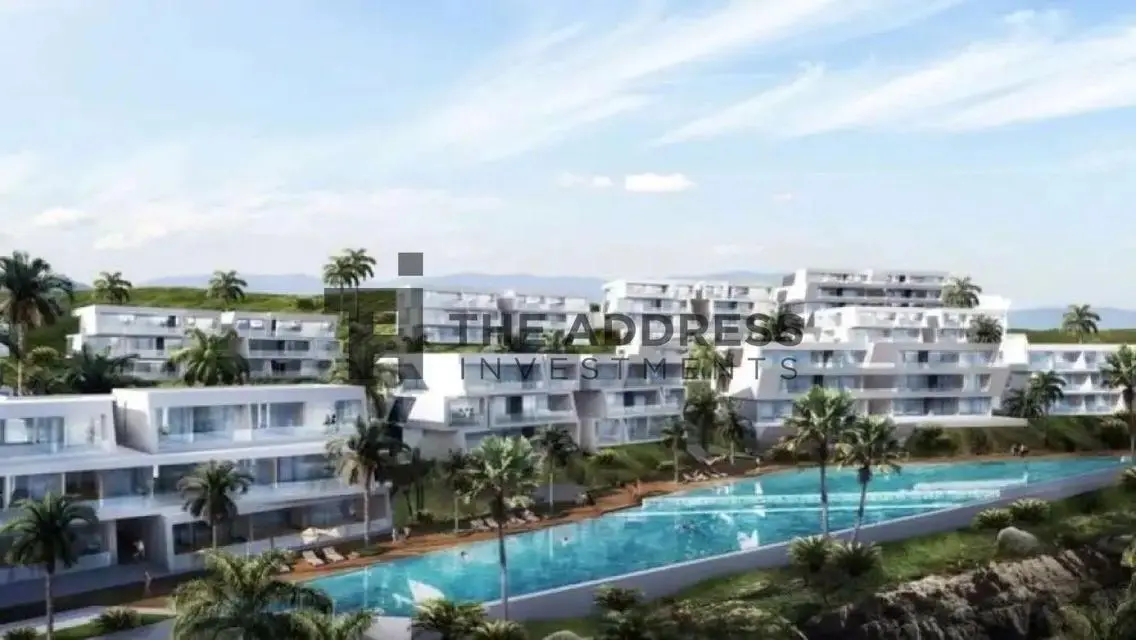 Luxury Villa in East Ville - 5-12