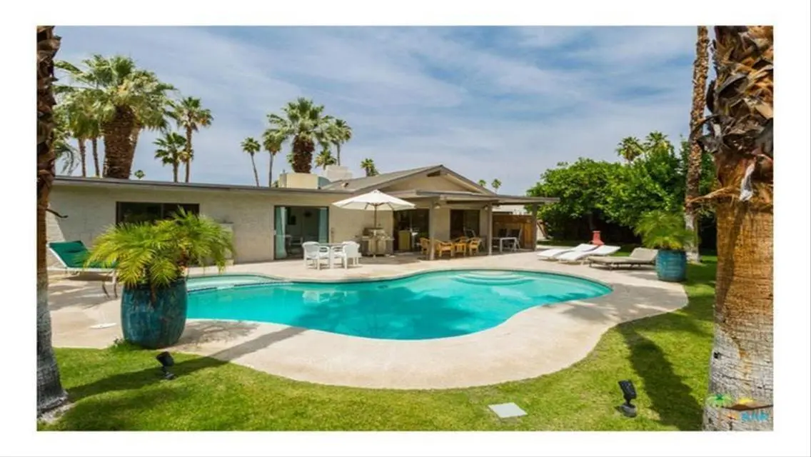 Luxury Villa with Private Lakes - For Sale
