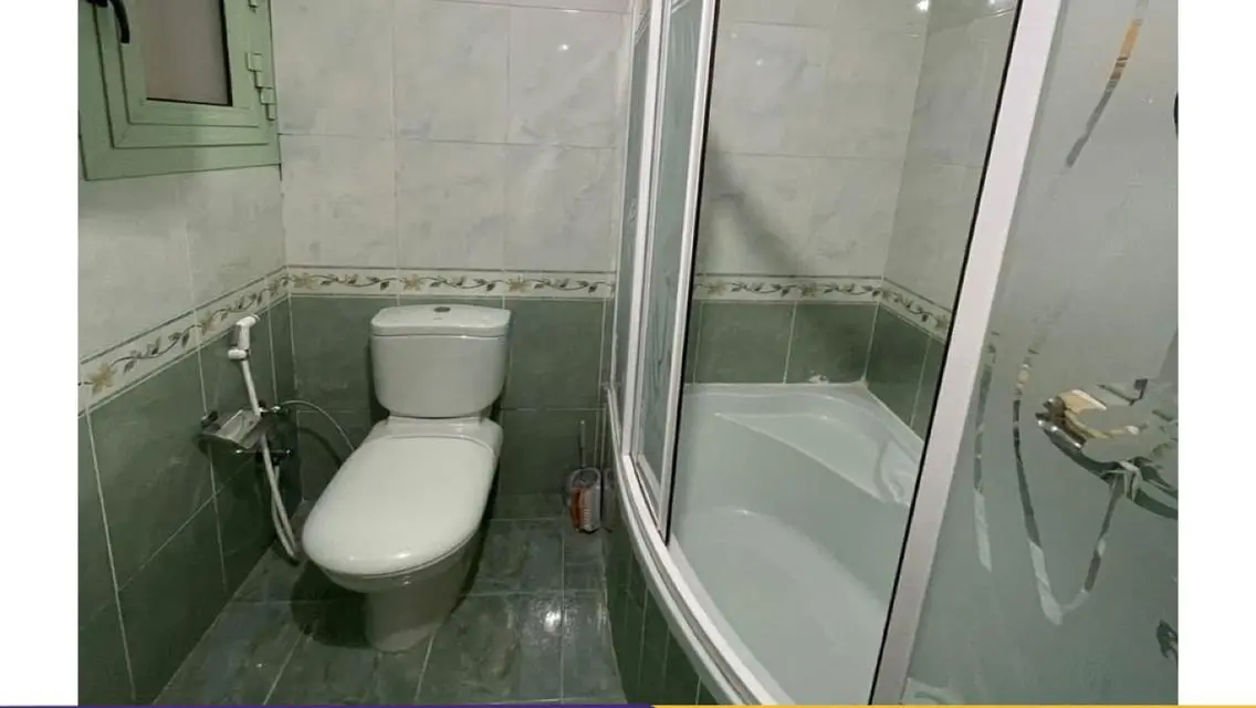 شقة مريحة للإيجار في منطقة مميزة