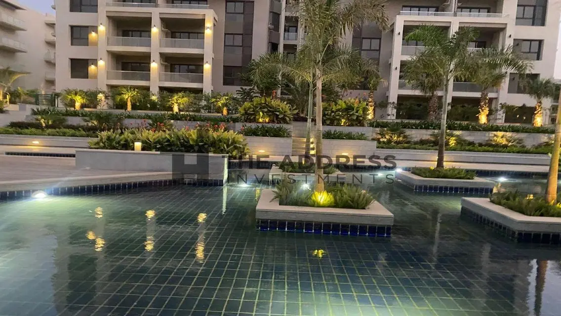 Luxury 3-Bedroom Apartment with Stunning Views