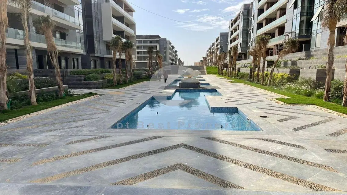 عقار فاخر مكون من غرفتي نوم مع مرافق رائعة