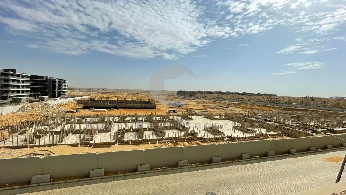 عقار فاخر مكون من غرفتي نوم مع مرافق رائعة