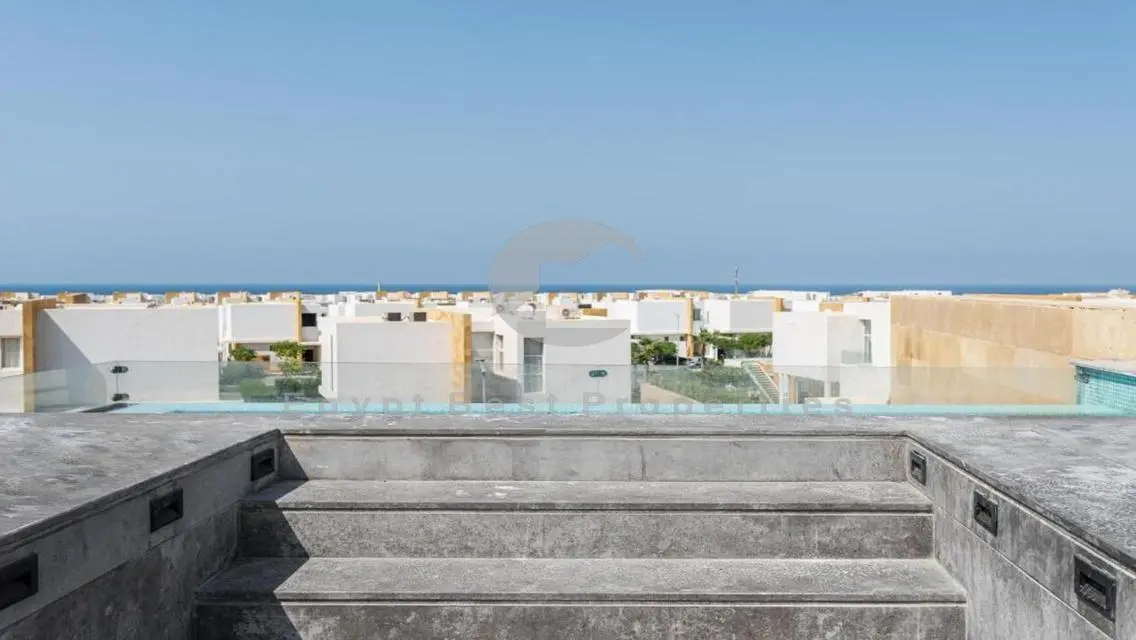 Luxury Villa with Stunning Views and All Amenities