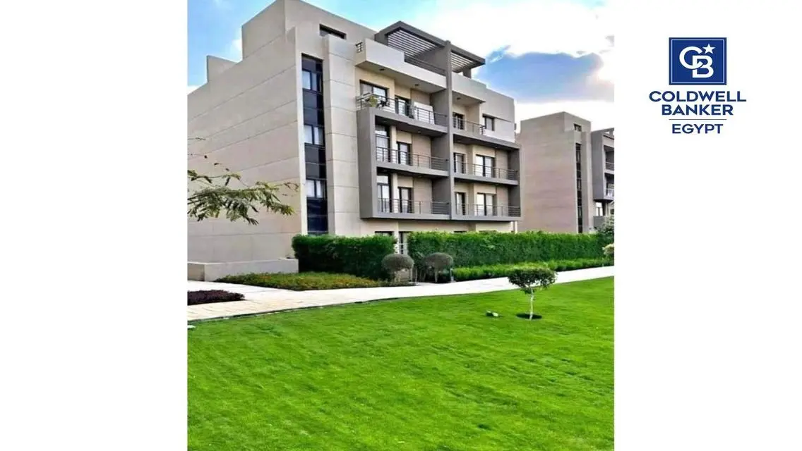Luxury Apartment with Main View and Private Garden