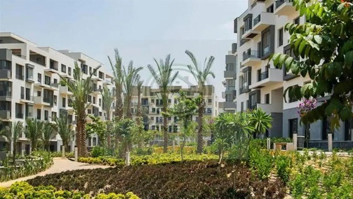 Luxurious Apartment with Private Garden in Prime Location