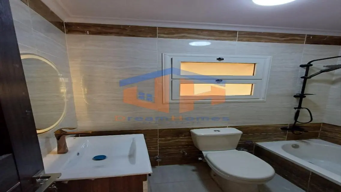Luxury 2-Bedroom Apartment with Balcony and Shared Pool