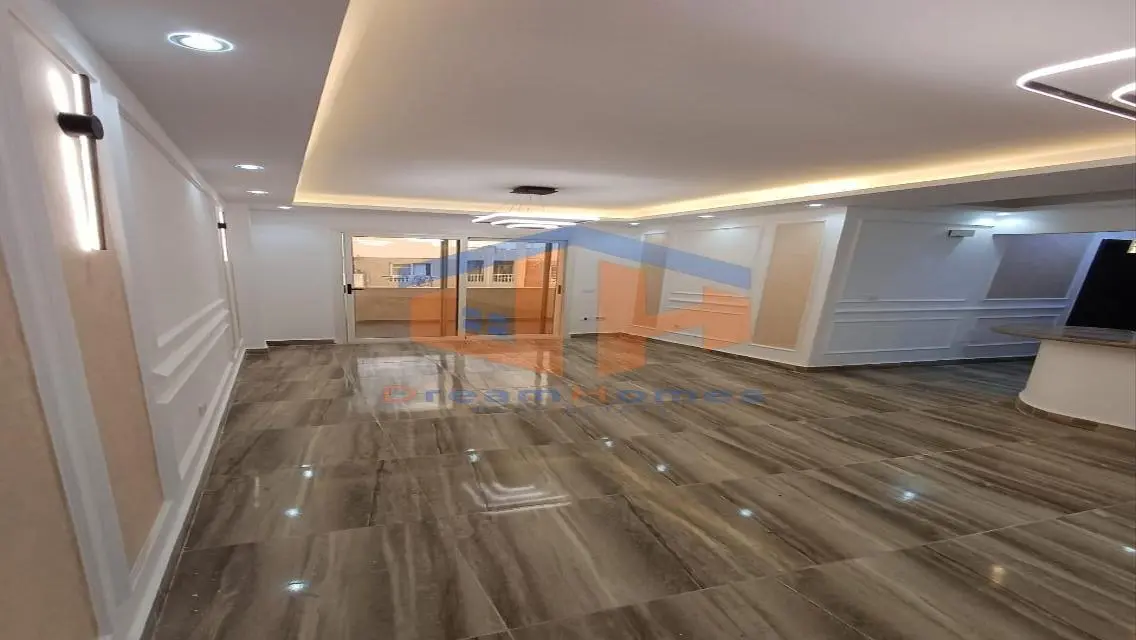 Luxury 2-Bedroom Apartment with Balcony and Shared Pool