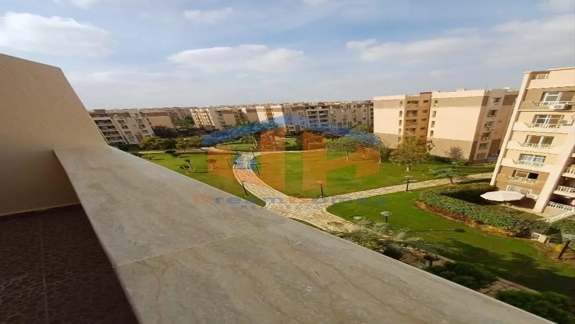 Luxury 2-Bedroom Apartment with Balcony and Shared Pool
