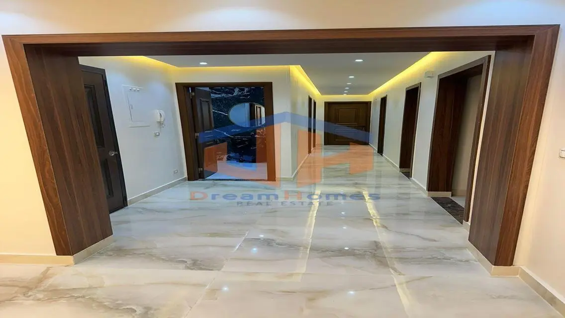 200 sqm Apartment with Balcony and Security Guard for Sale