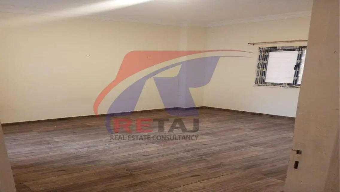 شقة مميزة في قلب المدينة للإيجار