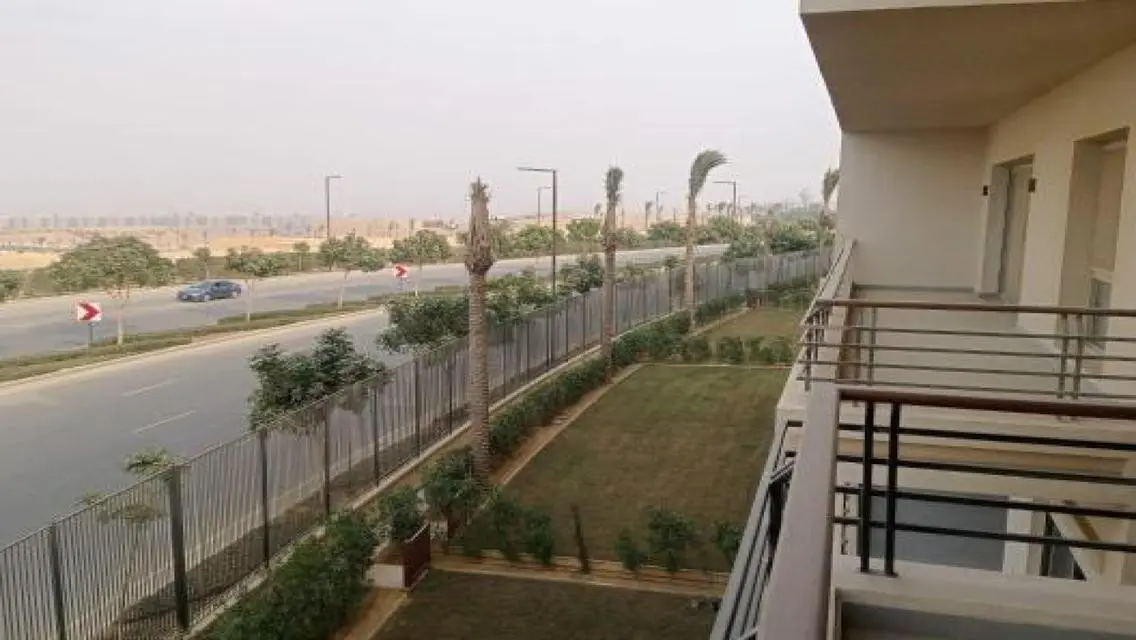شقة فاخرة للإيجار في أبراج القاهرة الجديدة