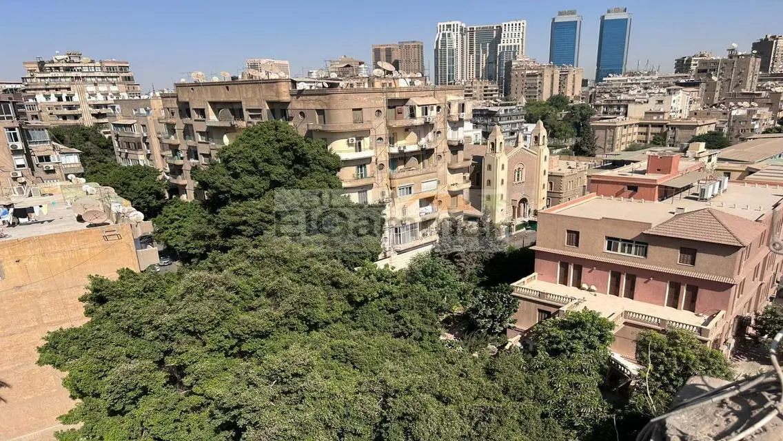 Luxury Property with Spacious Area in Prime Location