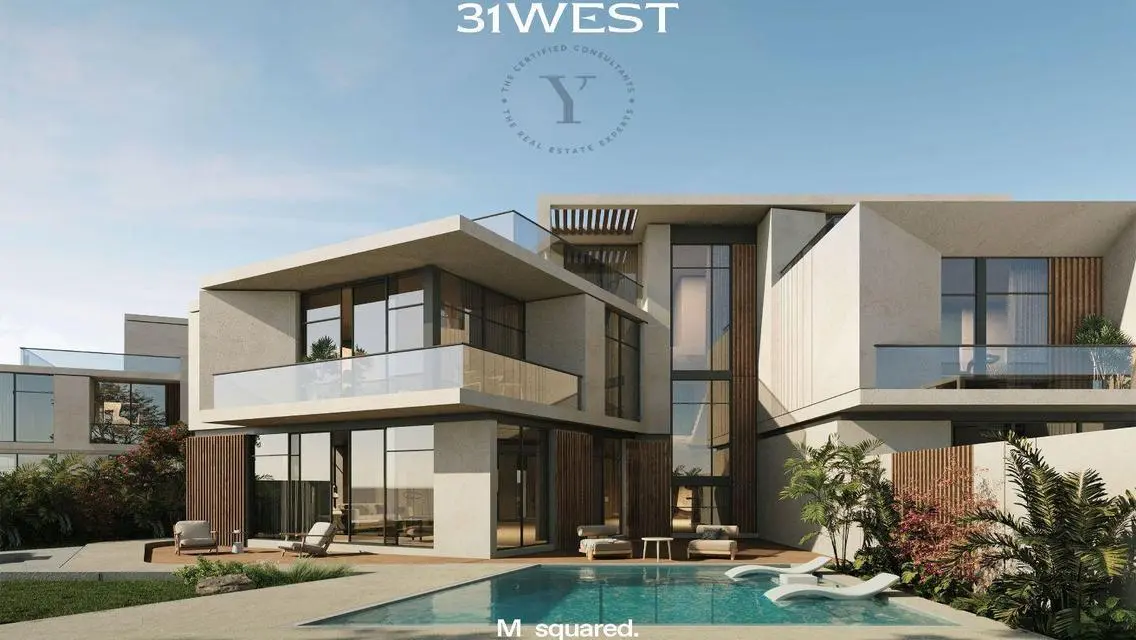 Luxurious Villa with Spacious Layout in 6-12